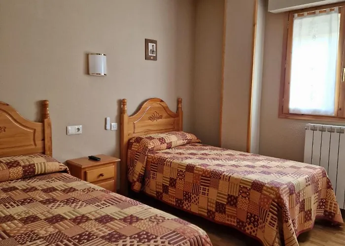 Hostal Valle De Tena