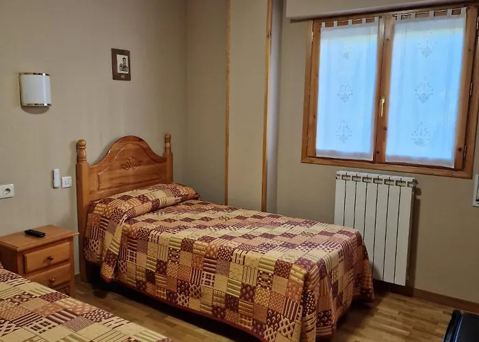 Hostal Valle De Tena